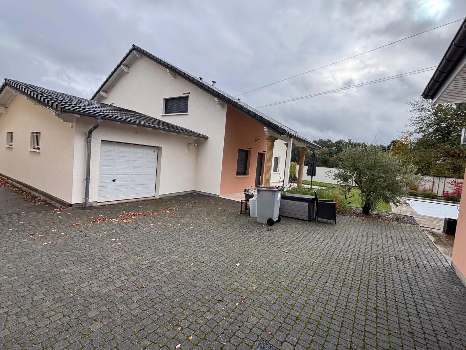 Fassadenrenovierung von ZF Fassaden in Luxemburg — Foto 6