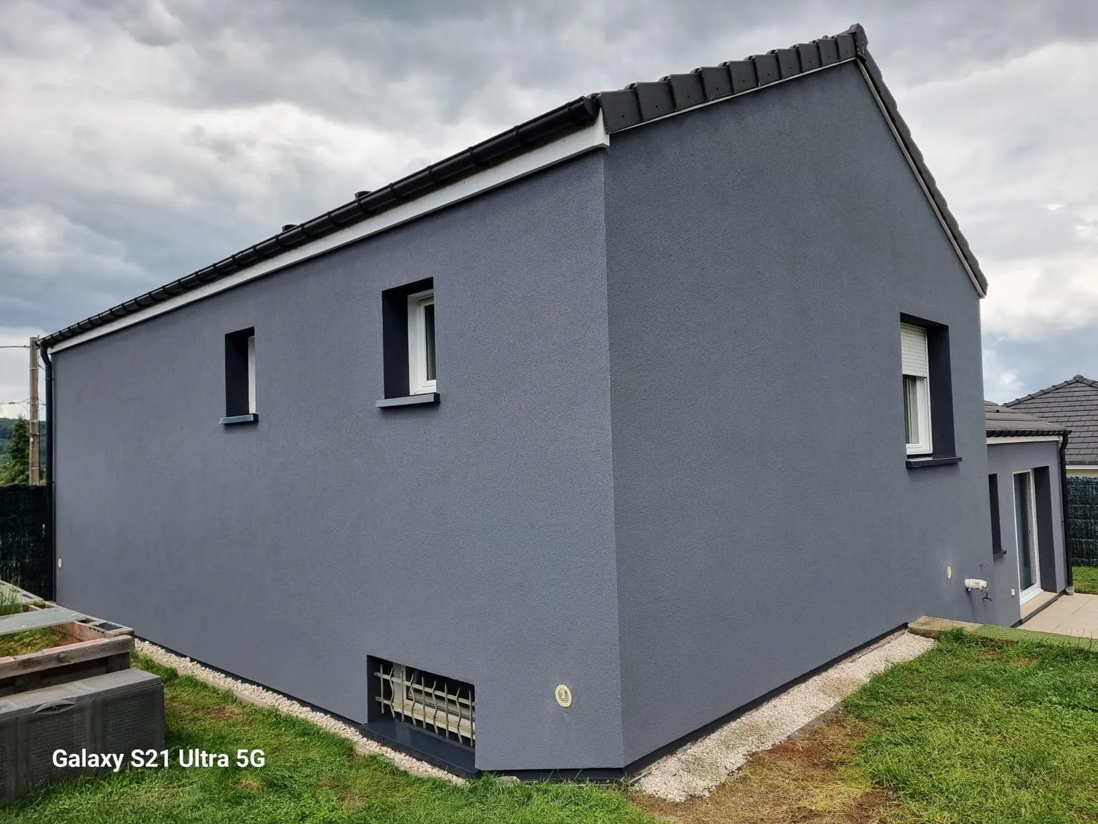 Energetische Sanierung von ZF Fassaden in Luxemburg — Foto 4
